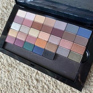 Mary Kay eyeshadow